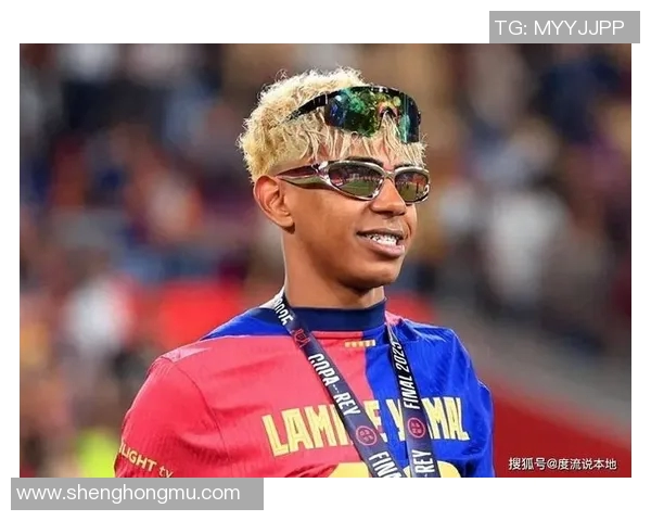 足球小罗：从天才少年到世界足坛传奇的荣耀与风雨